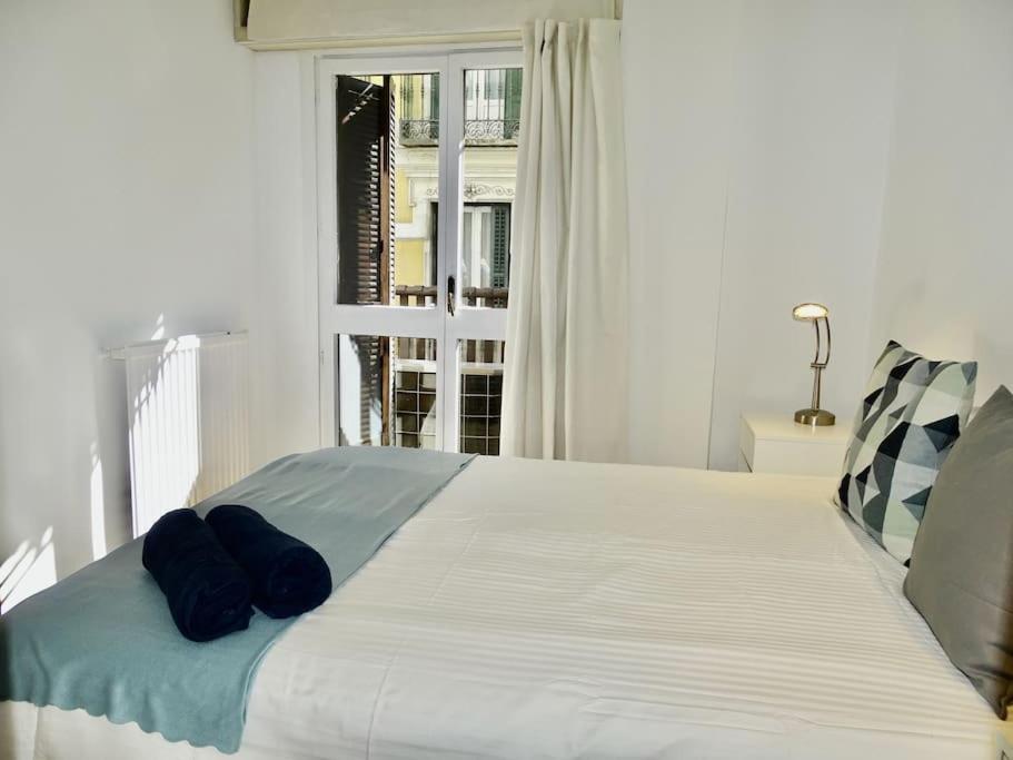 Precioso Apartamento Junto A La Plaza Mayor Madrid Eksteriør bilde