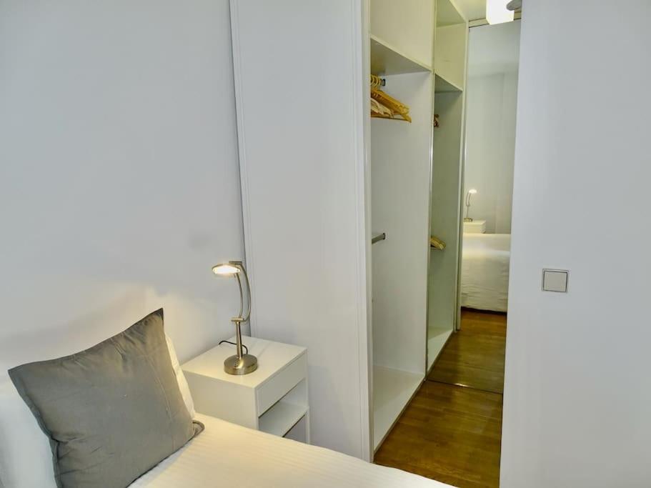 Precioso Apartamento Junto A La Plaza Mayor Madrid Eksteriør bilde