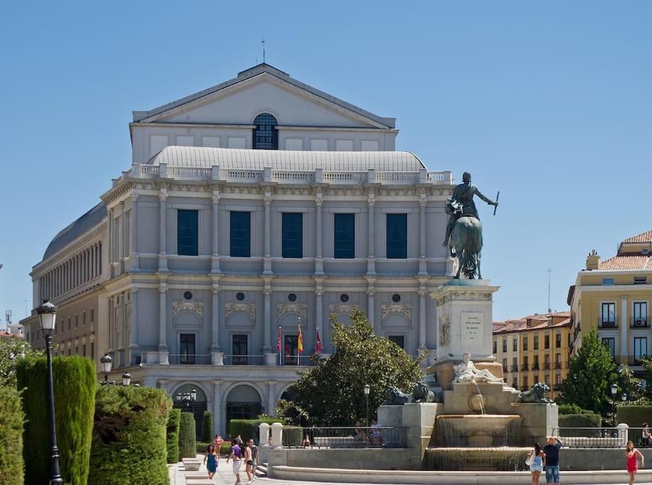 Precioso Apartamento Junto A La Plaza Mayor Madrid Eksteriør bilde