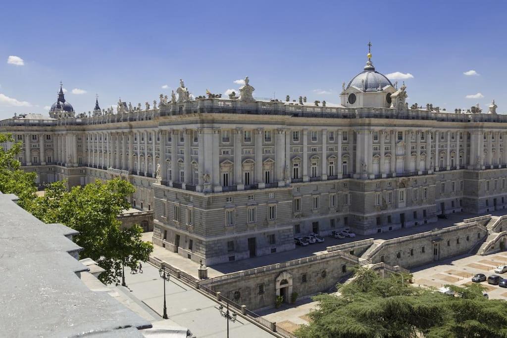 Precioso Apartamento Junto A La Plaza Mayor Madrid Eksteriør bilde